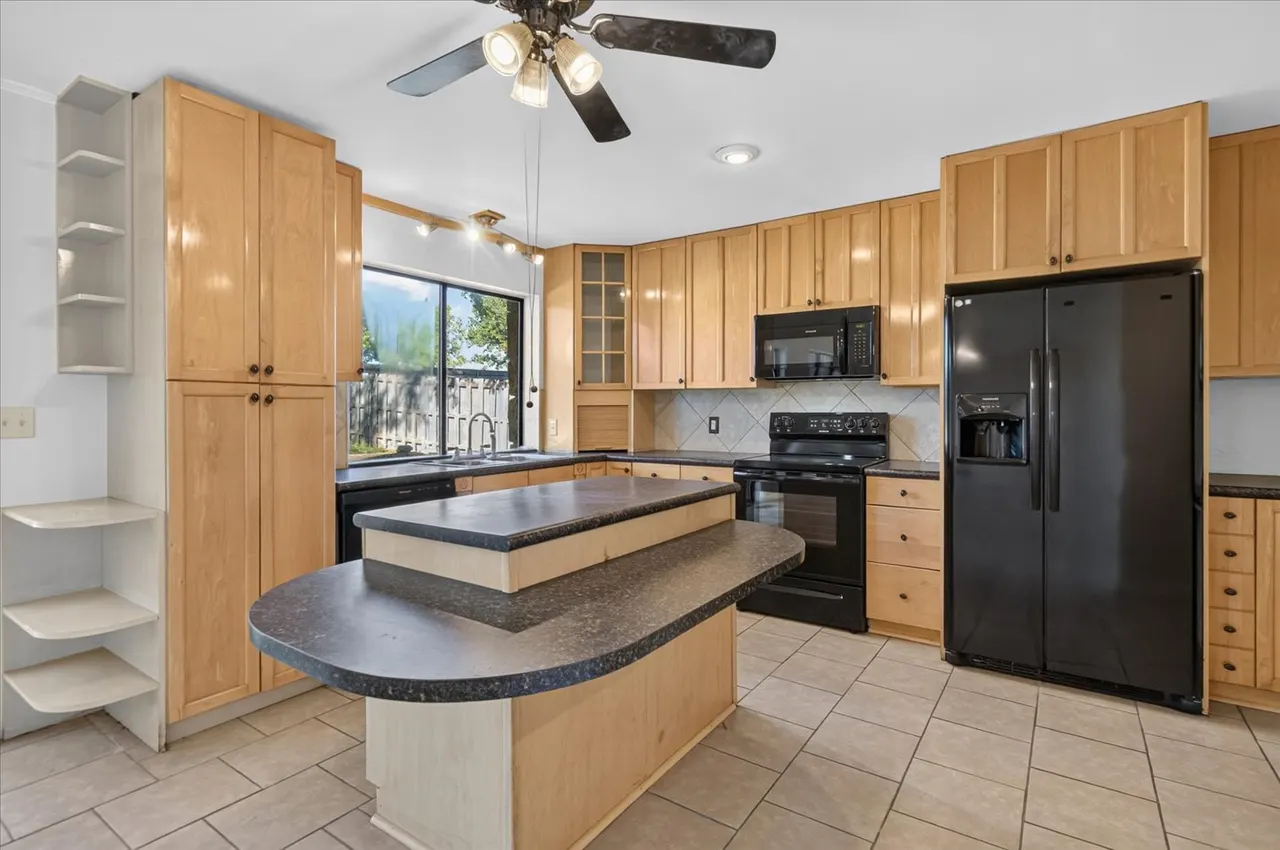 Photo 10 — 223 SE Quail Ridge Loop, Bartlesville, OK 74006