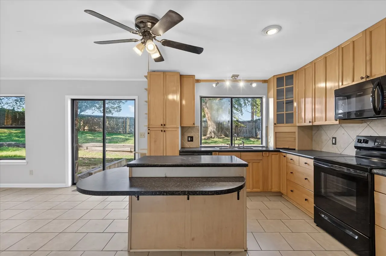 Photo 14 — 223 SE Quail Ridge Loop, Bartlesville, OK 74006