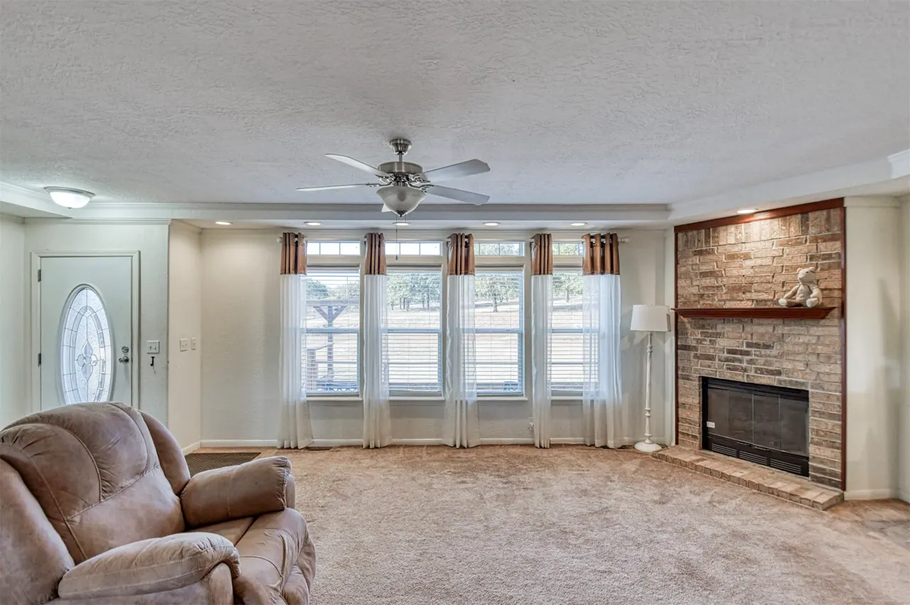 Photo 12 — 20926 E Ranch Lane E, Blanchard, OK 73010