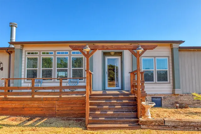Photo 3 — 20926 E Ranch Lane E, Blanchard, OK 73010