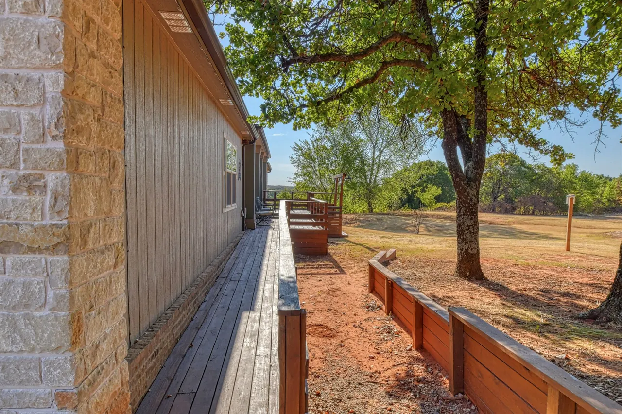Photo 4 — 20926 E Ranch Lane E, Blanchard, OK 73010