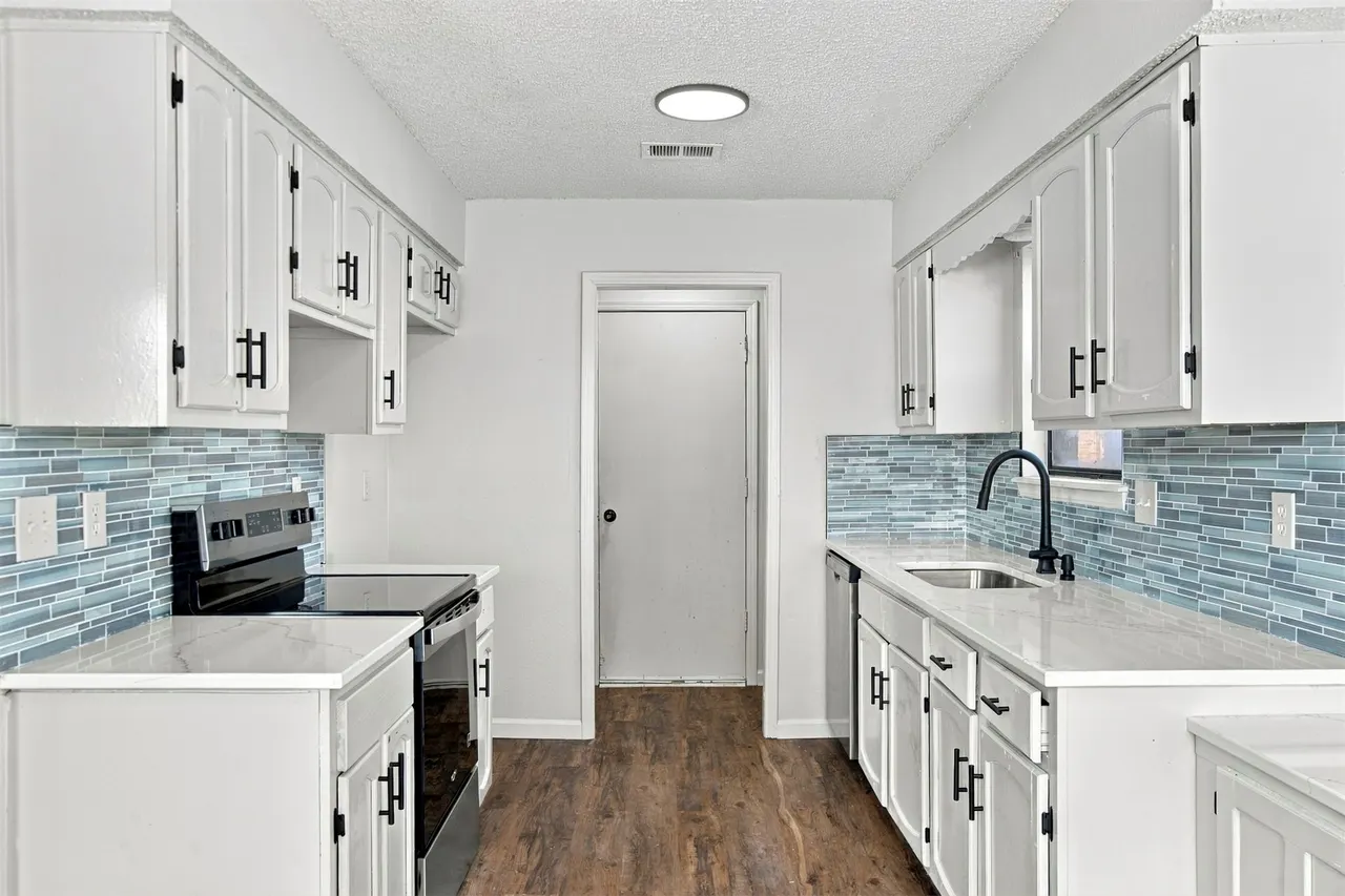 Photo 9 — 3125 S 210th East Avenue, Broken Arrow, OK 74014