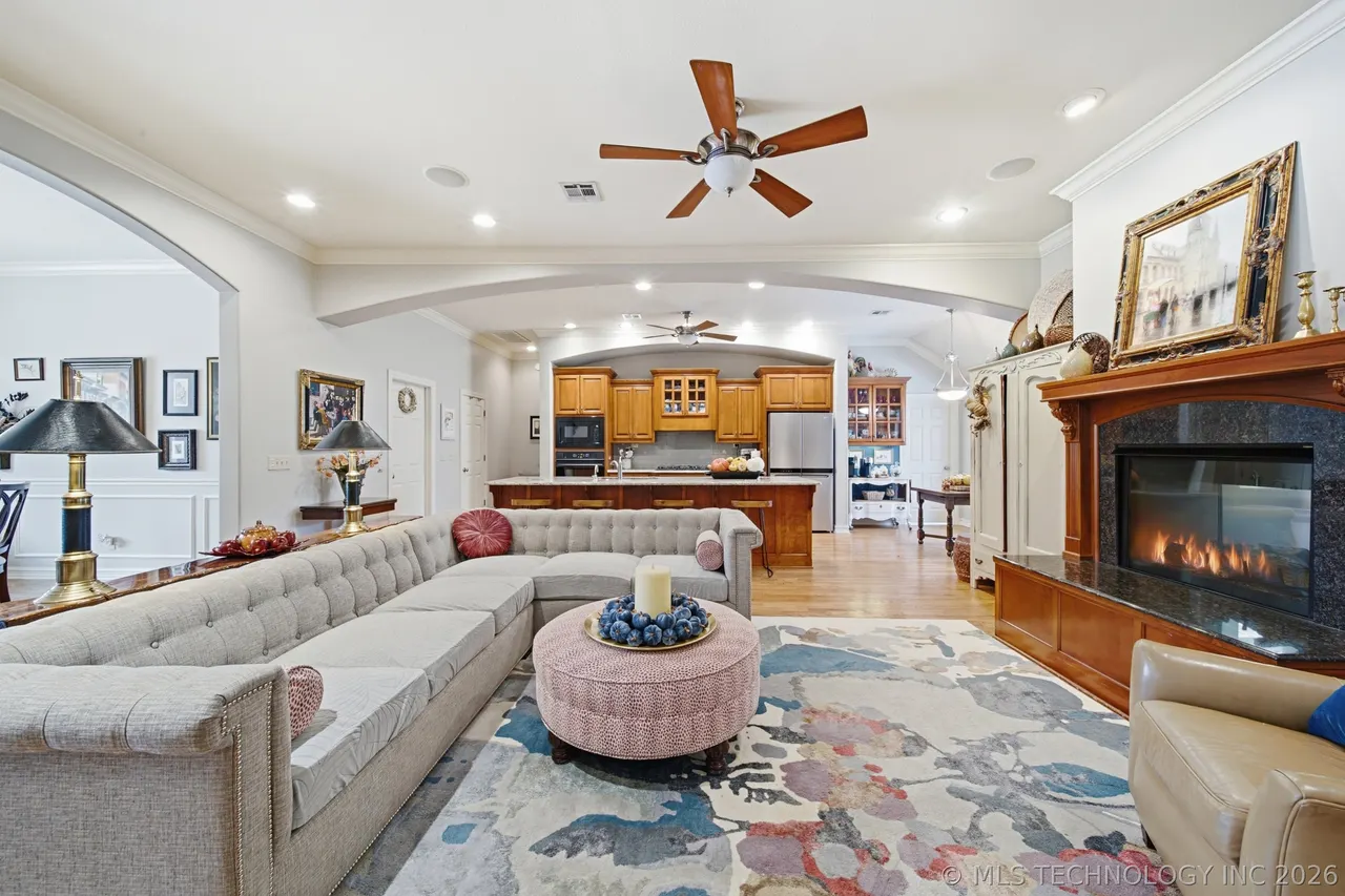 Photo 11 — 8707 E 104th Street S, Tulsa, OK 74133