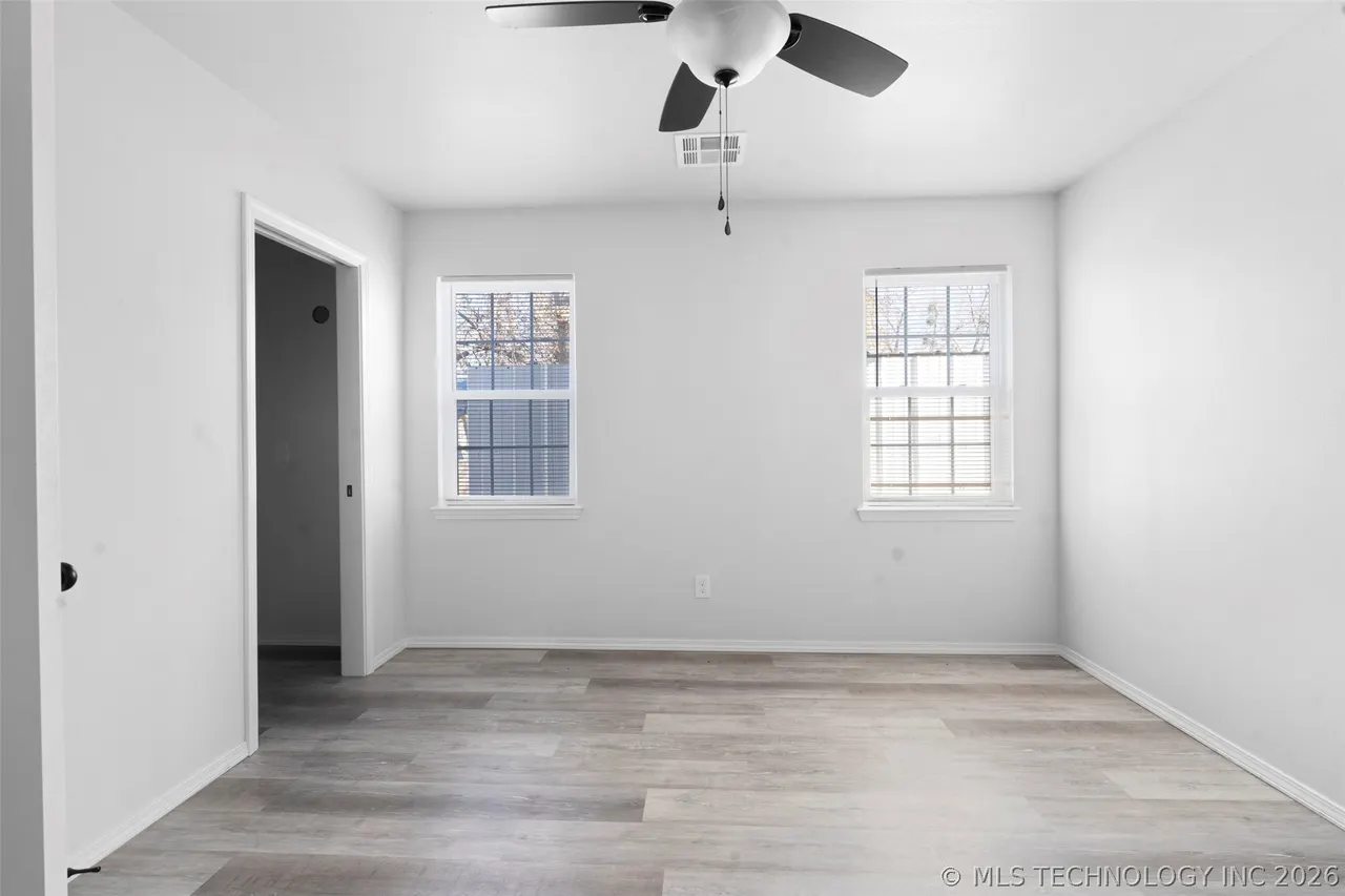 Photo 10 — 525 W Clay Street, Chouteau, OK 74337