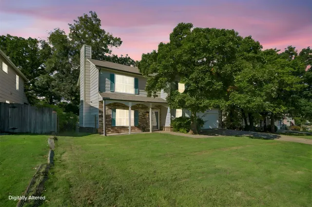 Photo 3 — 3726 S Rolling Oaks Drive, Tulsa, OK 74107