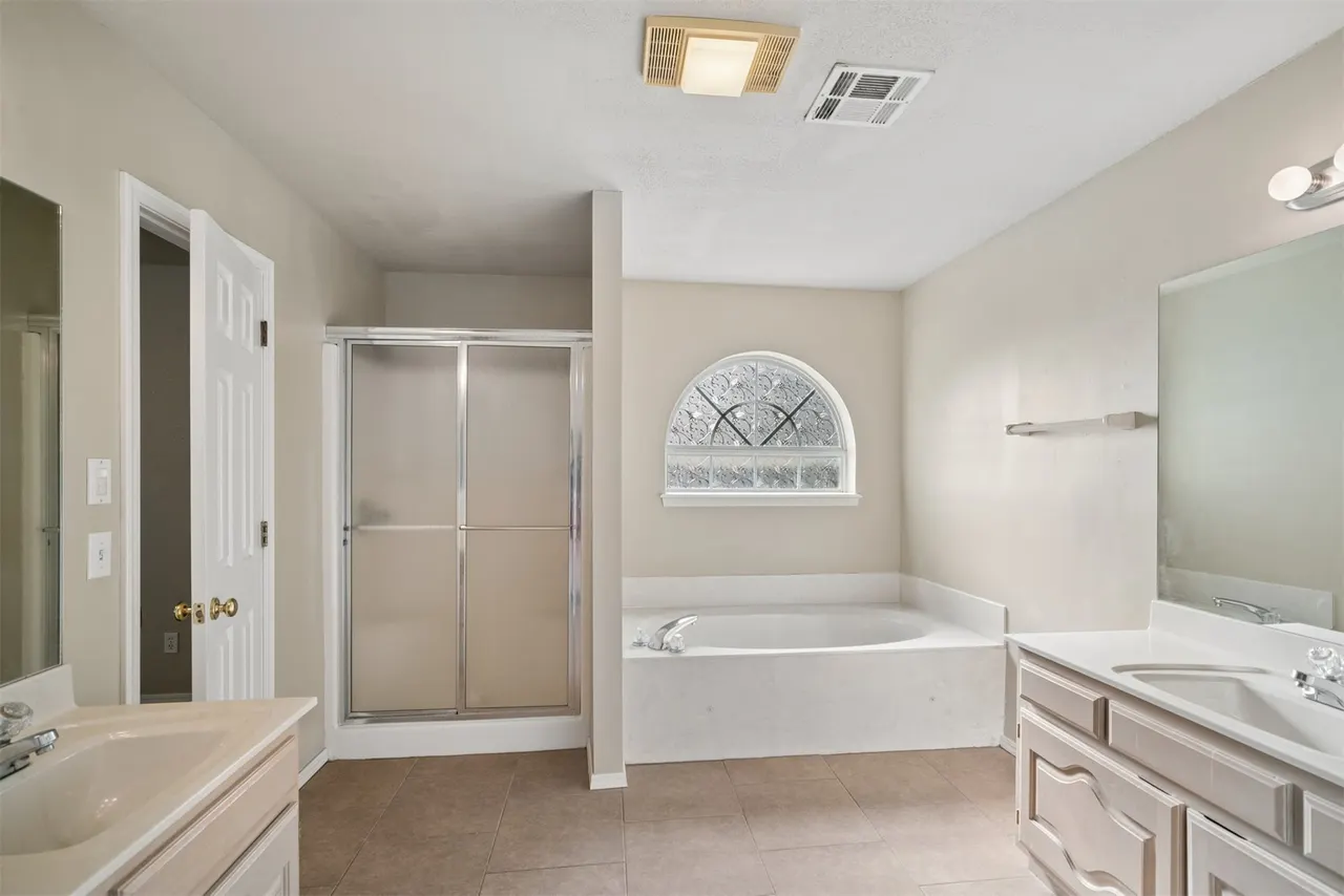 Photo 35 — 3726 S Rolling Oaks Drive, Tulsa, OK 74107