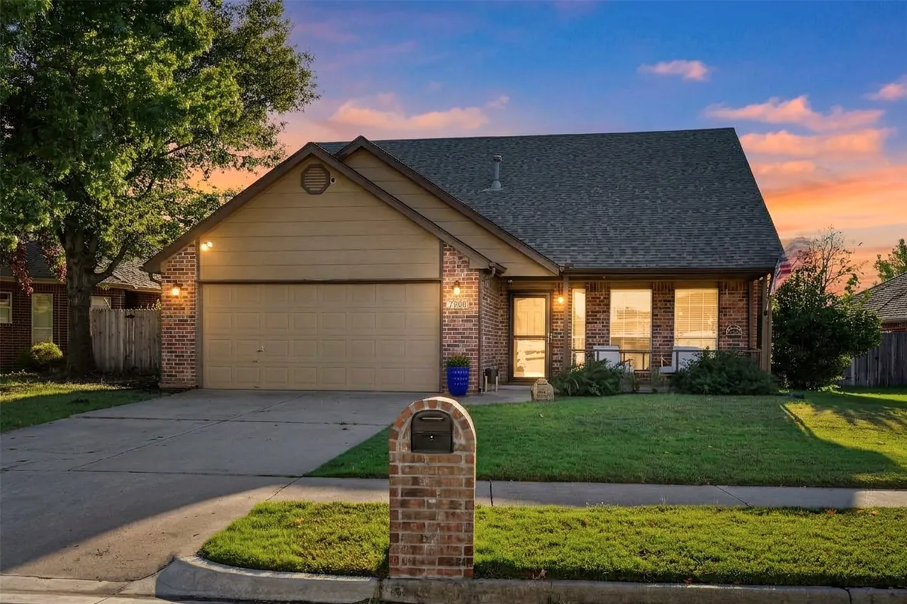 Front exterior — 7909 N 127th EastAvenue, Owasso, OK 74055
