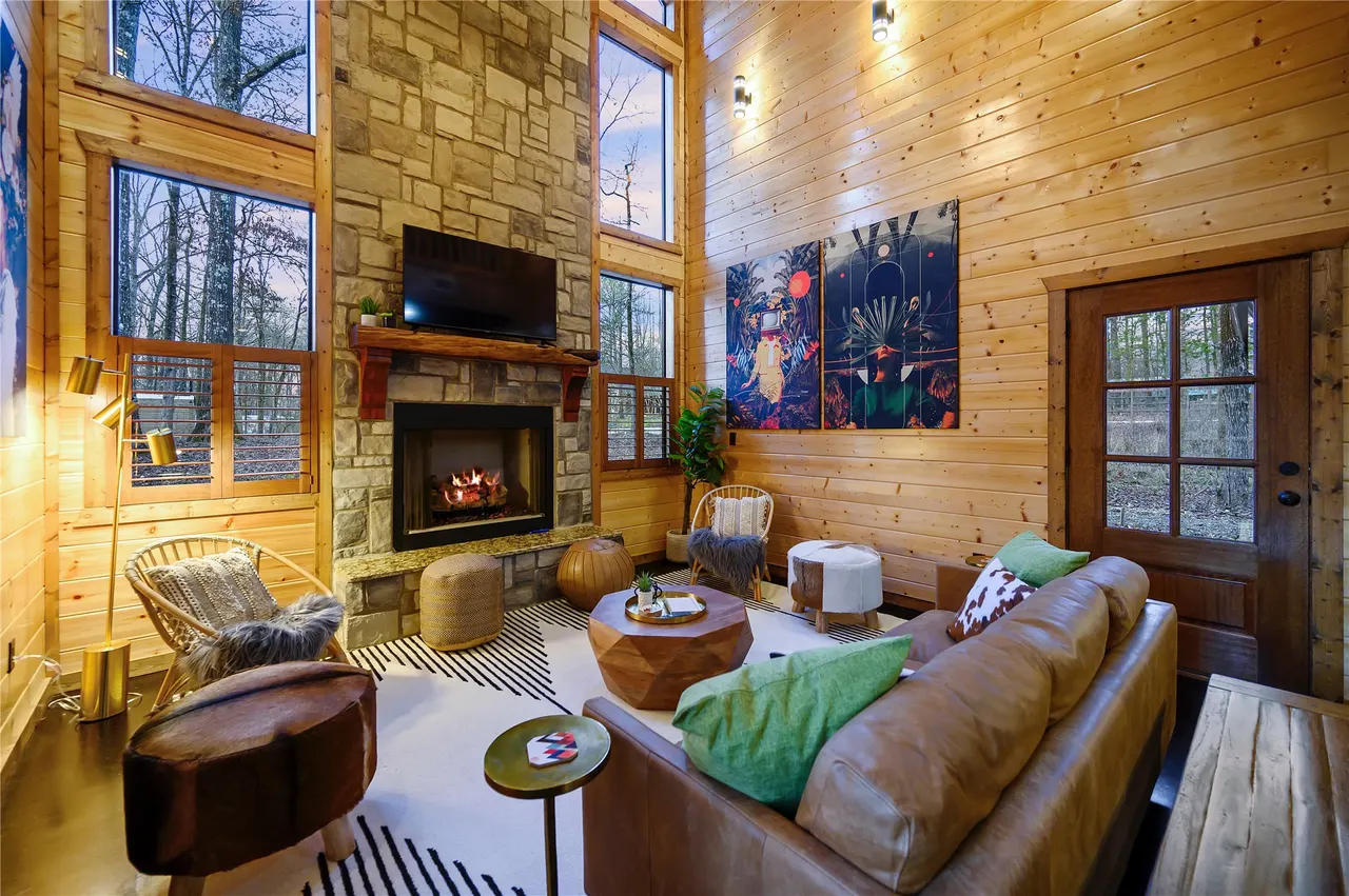 Photo 4 — 161 Lucian Sorrel, Broken Bow, OK 74728