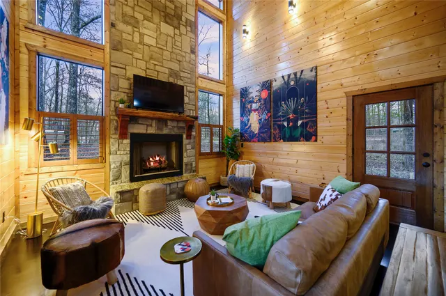 Photo 4 — 161 Lucian Sorrel, Broken Bow, OK 74728
