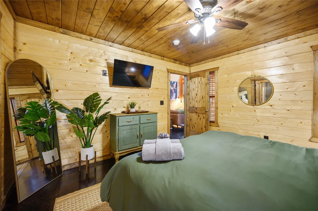 Photo 24 — 161 Lucian Sorrel, Broken Bow, OK 74728