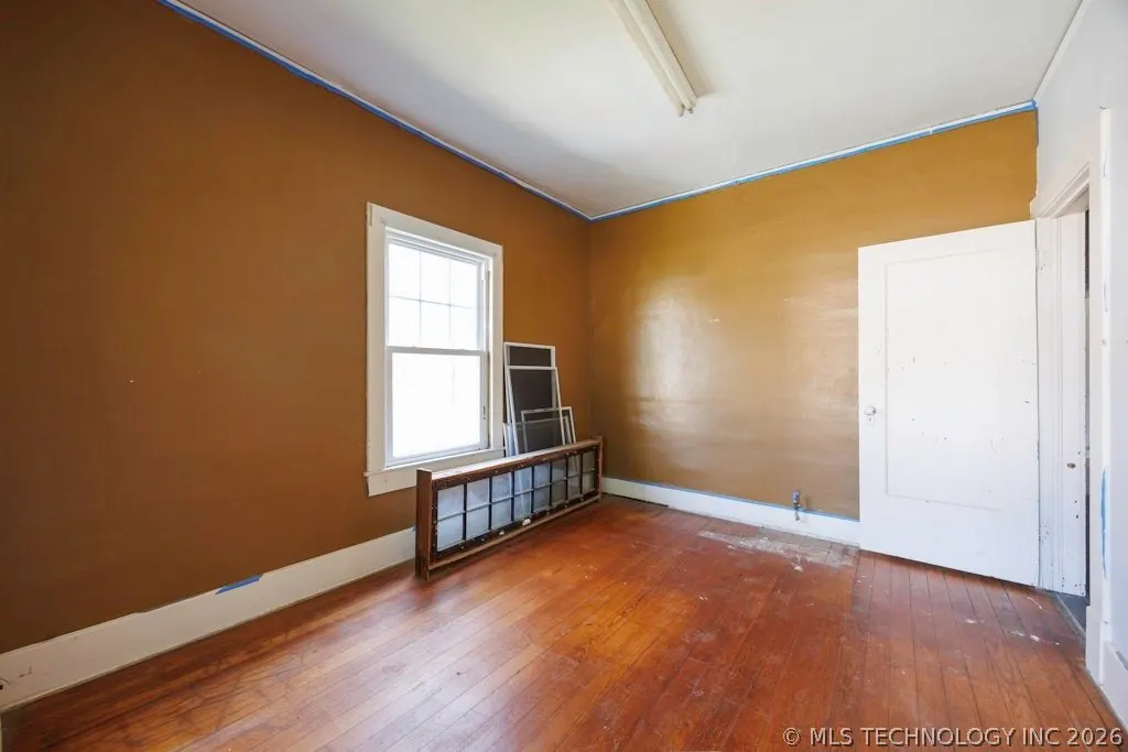 Photo 12 — 218 S Creek Avenue, Bartlesville, OK 74003