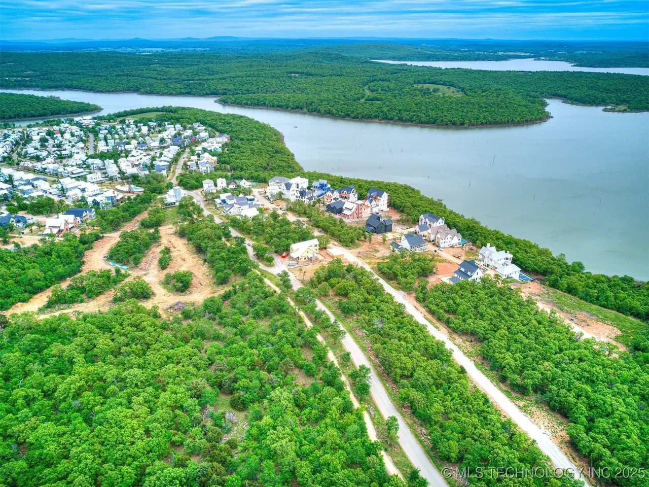 Photo 21 — 115 Lower Greenway, Carlton Landing, OK 74432
