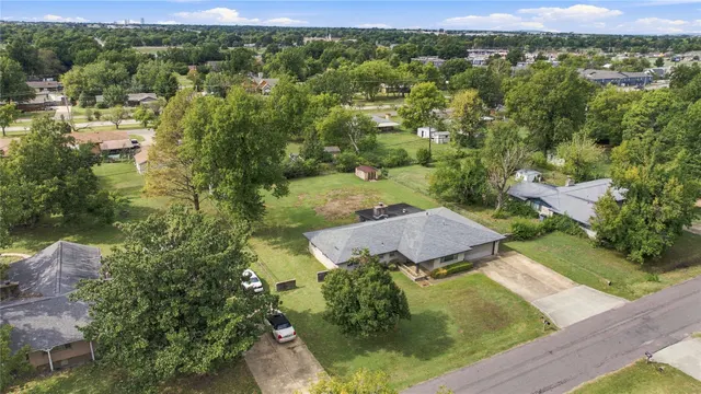 Photo 5 — 1250 S 103rd EastAvenue, Tulsa, OK 74128