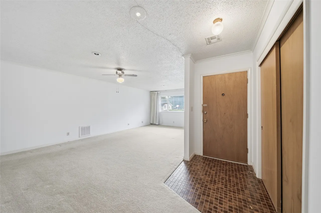 Photo 11 — 1250 S 103rd EastAvenue, Tulsa, OK 74128