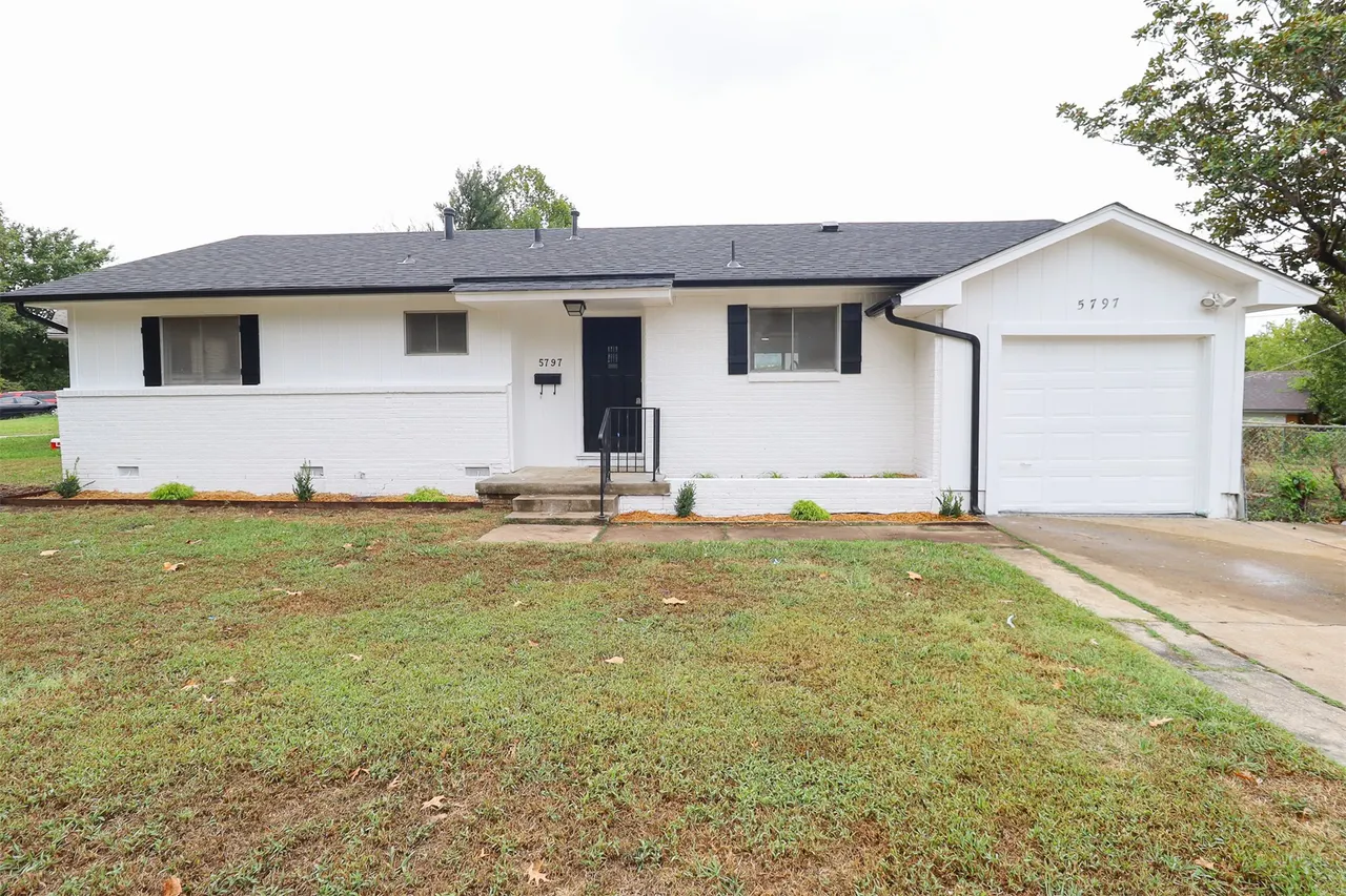 Photo 5 — 5797 E 26th Street, Tulsa, OK 74114