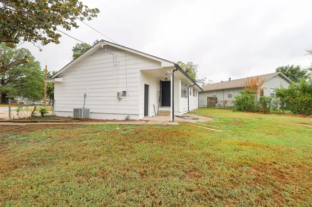 Photo 7 — 5797 E 26th Street, Tulsa, OK 74114