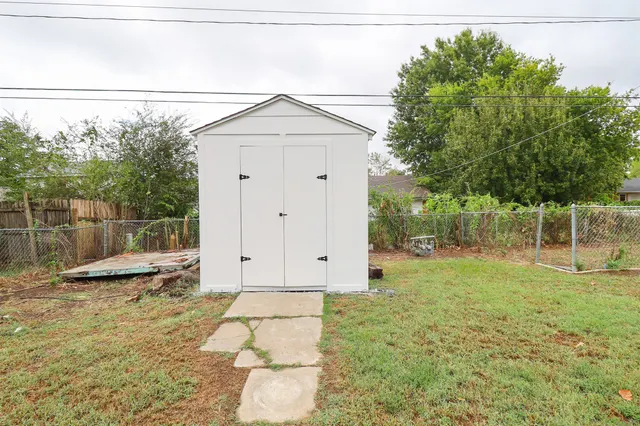 Photo 8 — 5797 E 26th Street, Tulsa, OK 74114