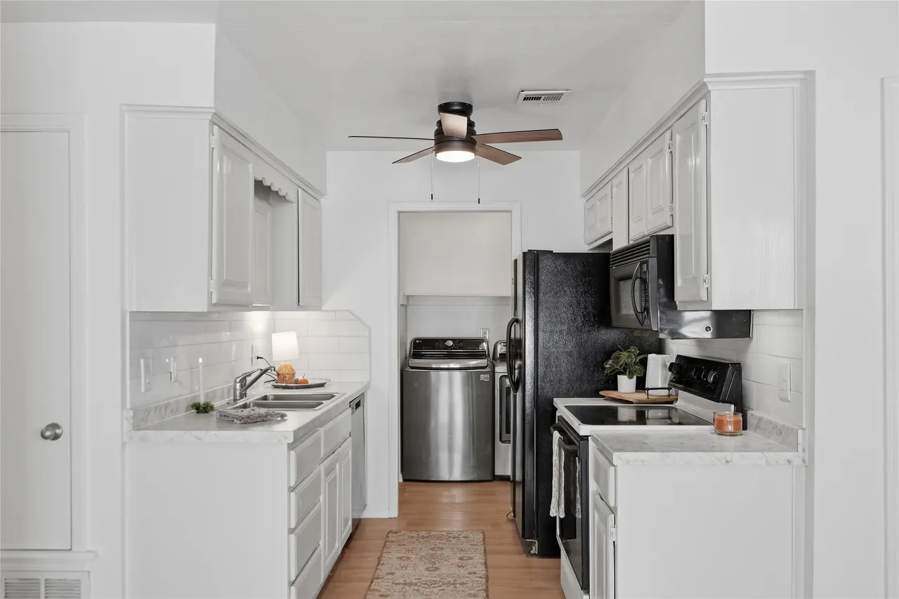 Photo 11 — 6115 S Vancouver Avenue, Tulsa, OK 74132
