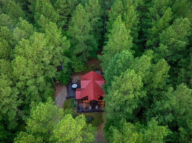 Photo 2 — 57 W High Peak Trail, Broken Bow, OK 74728