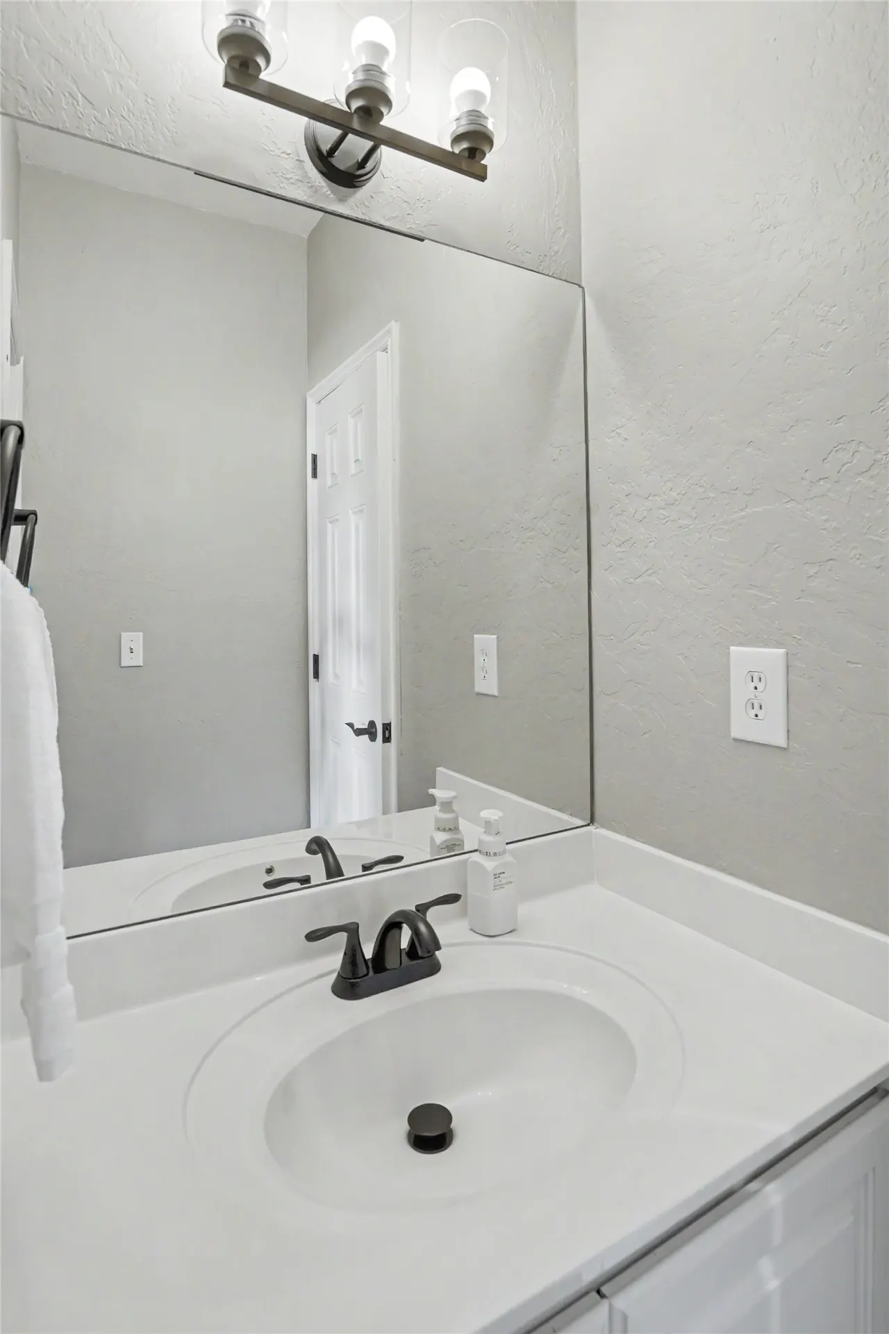Photo 26 — 26655 Duck Pond Lane, Claremore, OK 74019