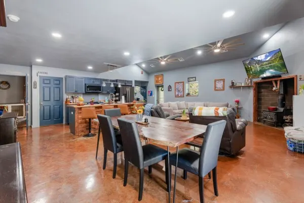 Photo 9 — 594 Eagle Point Road, Langley, OK 74350