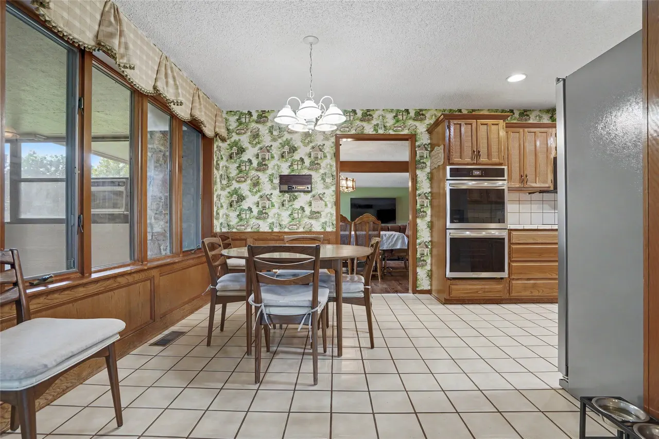 Photo 16 — 8401 Fairway Place, Broken Arrow, OK 74011