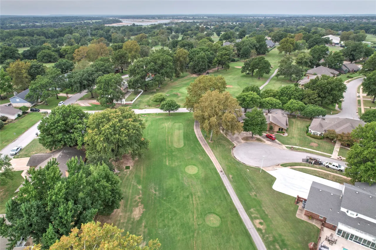 Photo 42 — 8401 Fairway Place, Broken Arrow, OK 74011