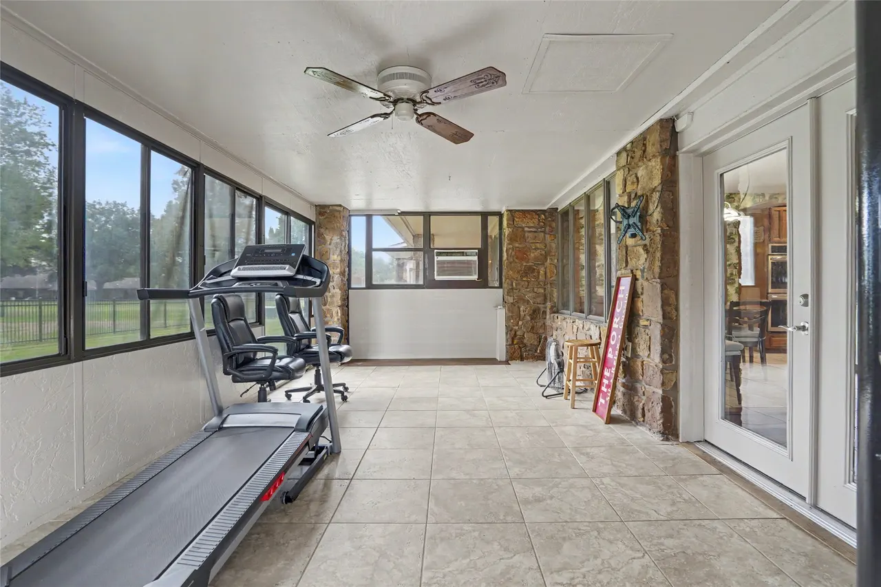 Photo 33 — 8401 Fairway Place, Broken Arrow, OK 74011