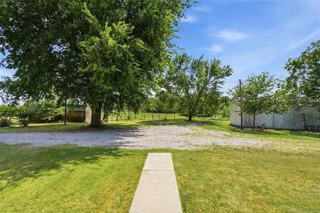 Photo 13 — 15802 Elwood Avenue, Glenpool, OK 74033