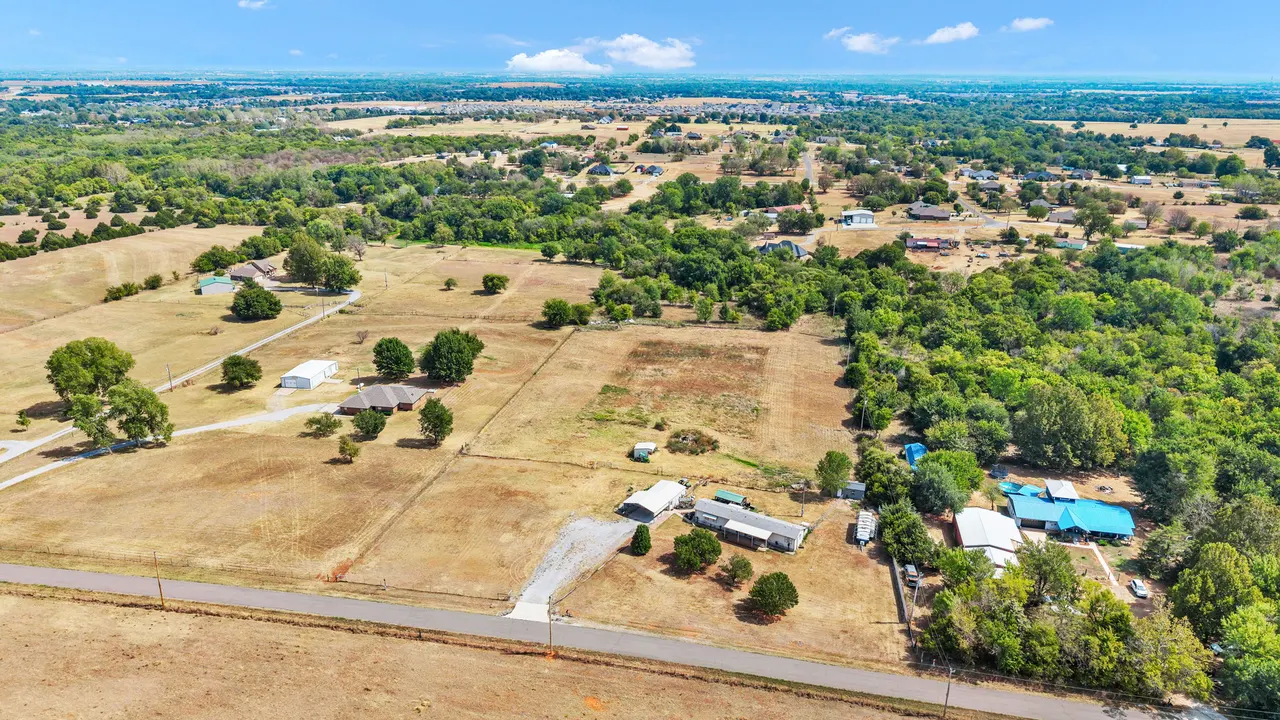 Photo 32 — 512 N Rockwell Avenue, Newcastle, OK 73065