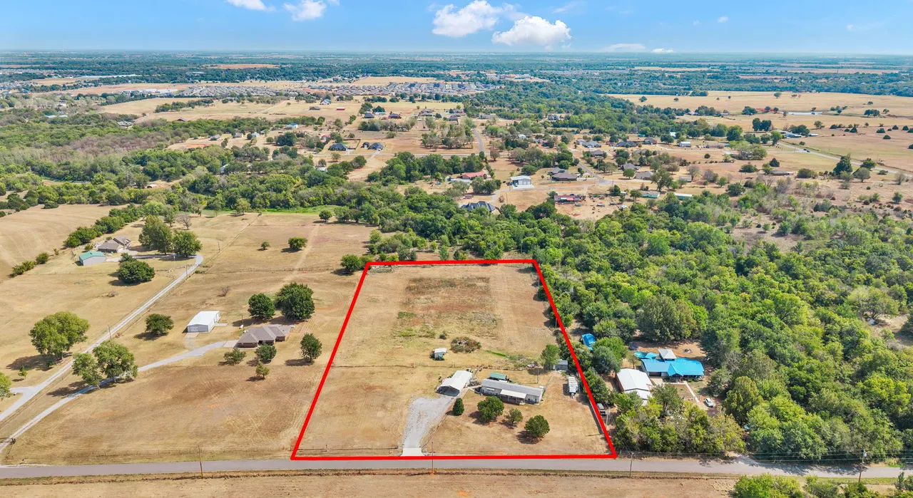 Photo 2 — 512 N Rockwell Avenue, Newcastle, OK 73065