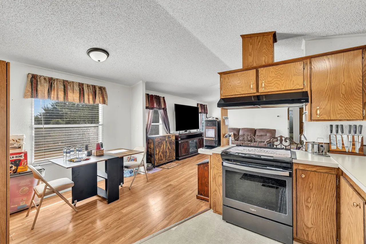 Photo 12 — 512 N Rockwell Avenue, Newcastle, OK 73065