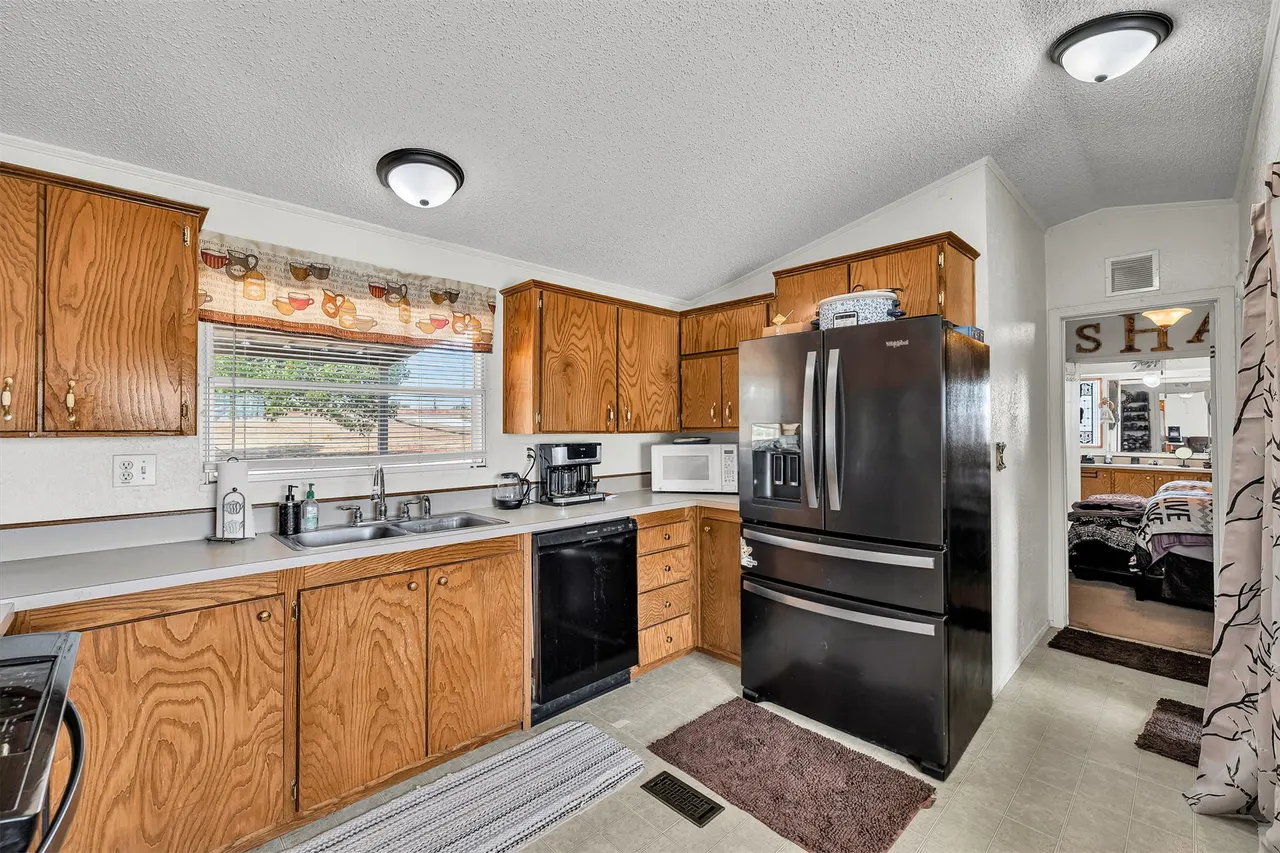 Photo 15 — 512 N Rockwell Avenue, Newcastle, OK 73065
