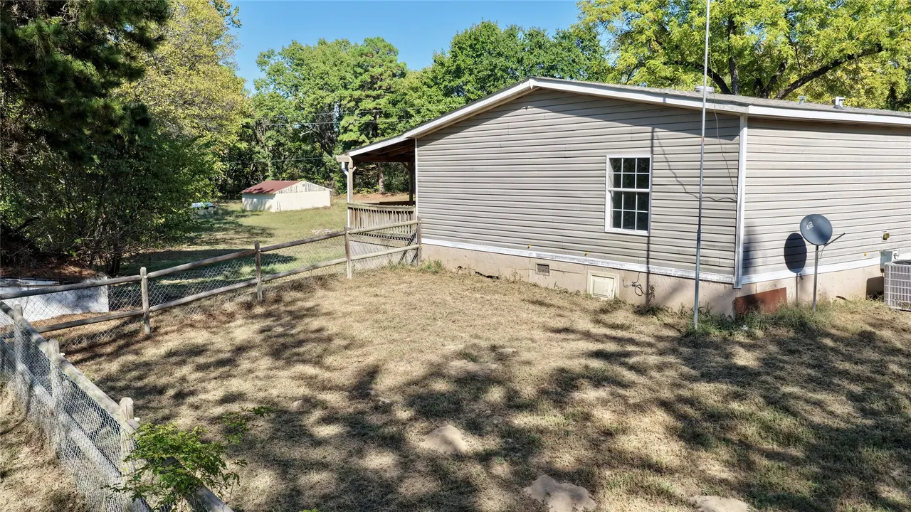 Photo 5 — 426098 Texanna Road, Checotah, OK 74426