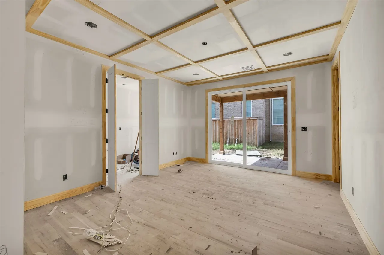 Photo 9 — 315 E Broadway Avenue, Broken Arrow, OK 74012