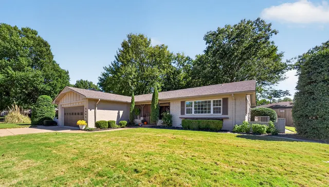 Photo 2 — 1404 N Choctaw Place, Claremore, OK 74017