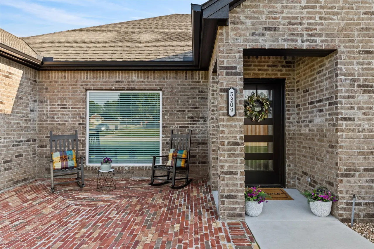 Photo 2 — 5309 Barnett Avenue, Bartlesville, OK 74006