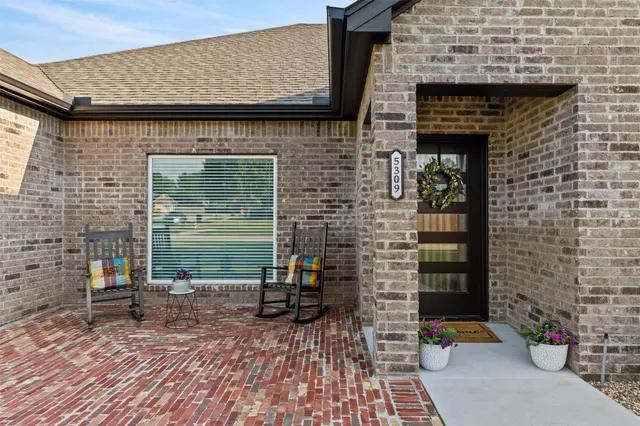 Photo 2 — 5309 Barnett Avenue, Bartlesville, OK 74006