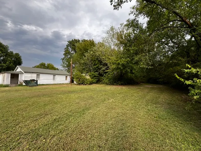 Photo 4 — 926 N Boudinot Avenue, Dewey, OK 74029