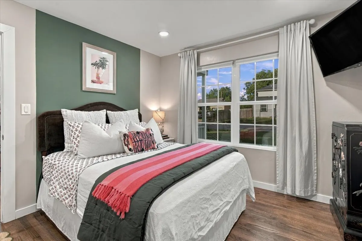 Photo 7 — 403 S 68th EastAvenue, Tulsa, OK 74112