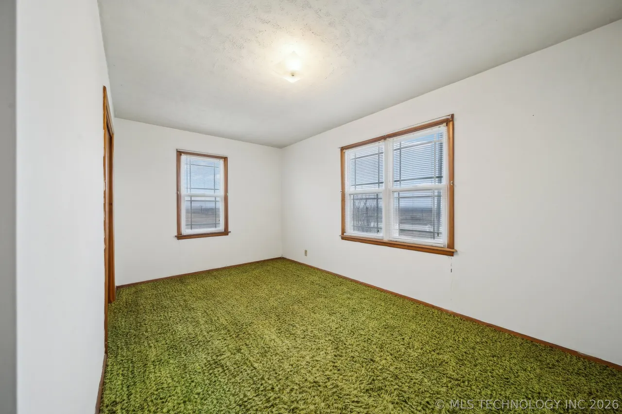 Photo 14 — 1316 West Avenue, Delaware, OK 74027