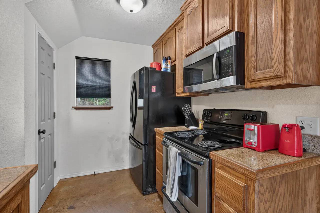 Photo 35 — 18037 W 947 Road, Vian, OK 74962