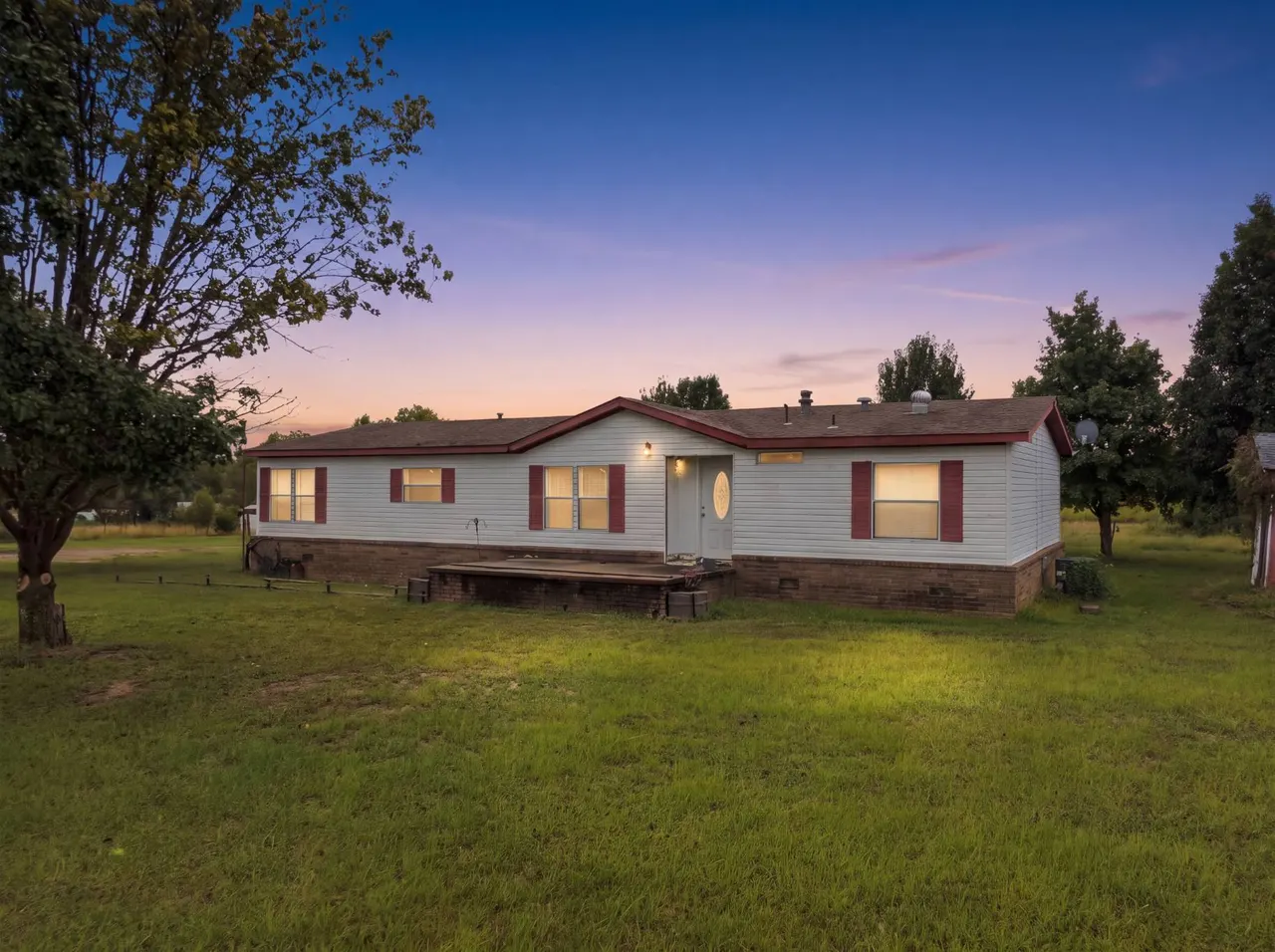 Front exterior — 394107 E 1150 Road, Weleetka, OK 74880