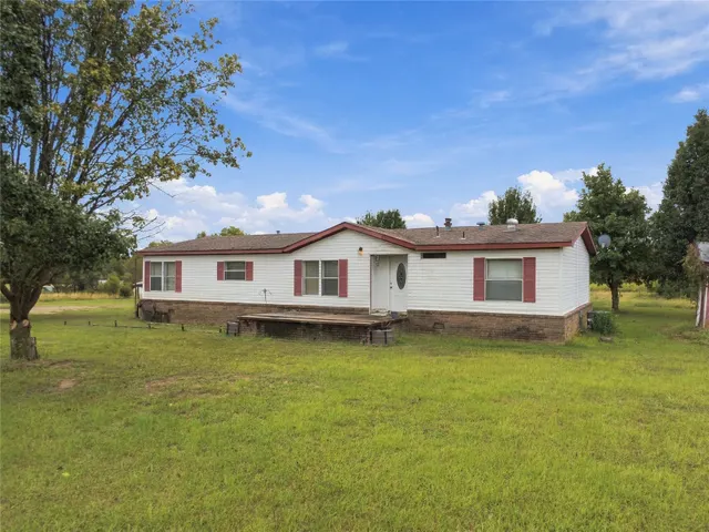 Photo 5 — 394107 E 1150 Road, Weleetka, OK 74880