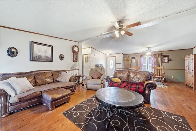 Photo 8 — 394107 E 1150 Road, Weleetka, OK 74880