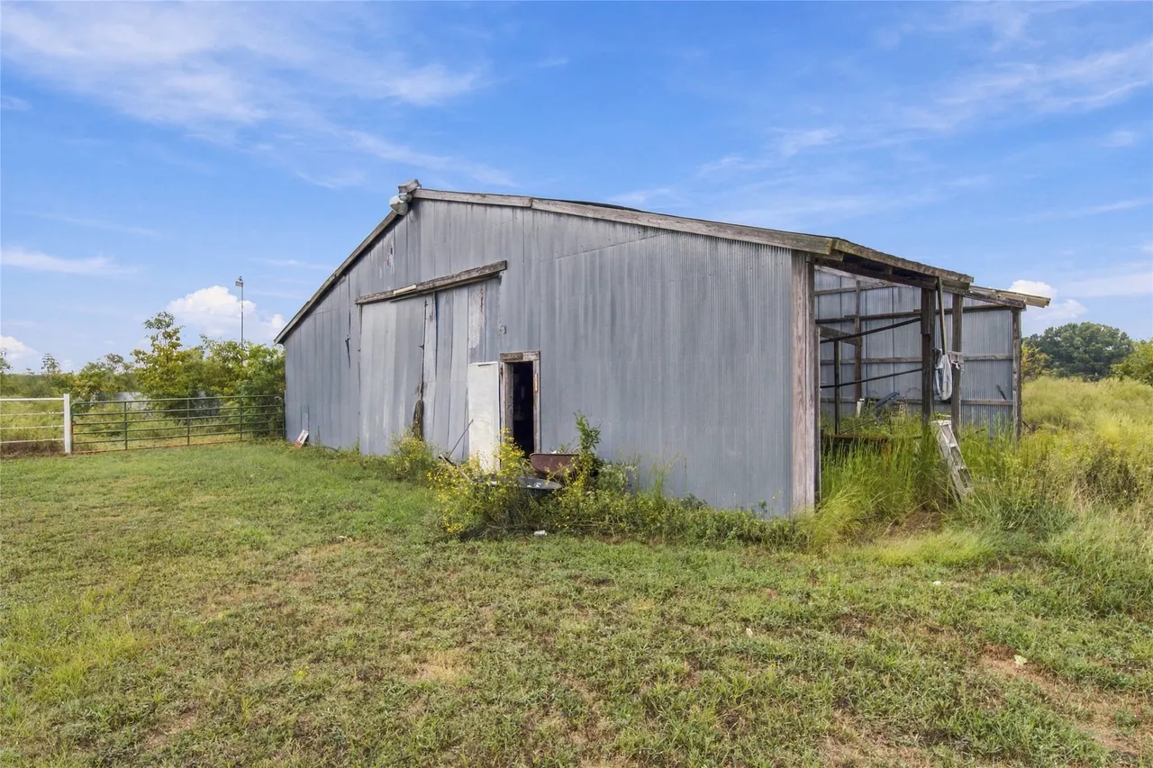 Photo 30 — 394107 E 1150 Road, Weleetka, OK 74880