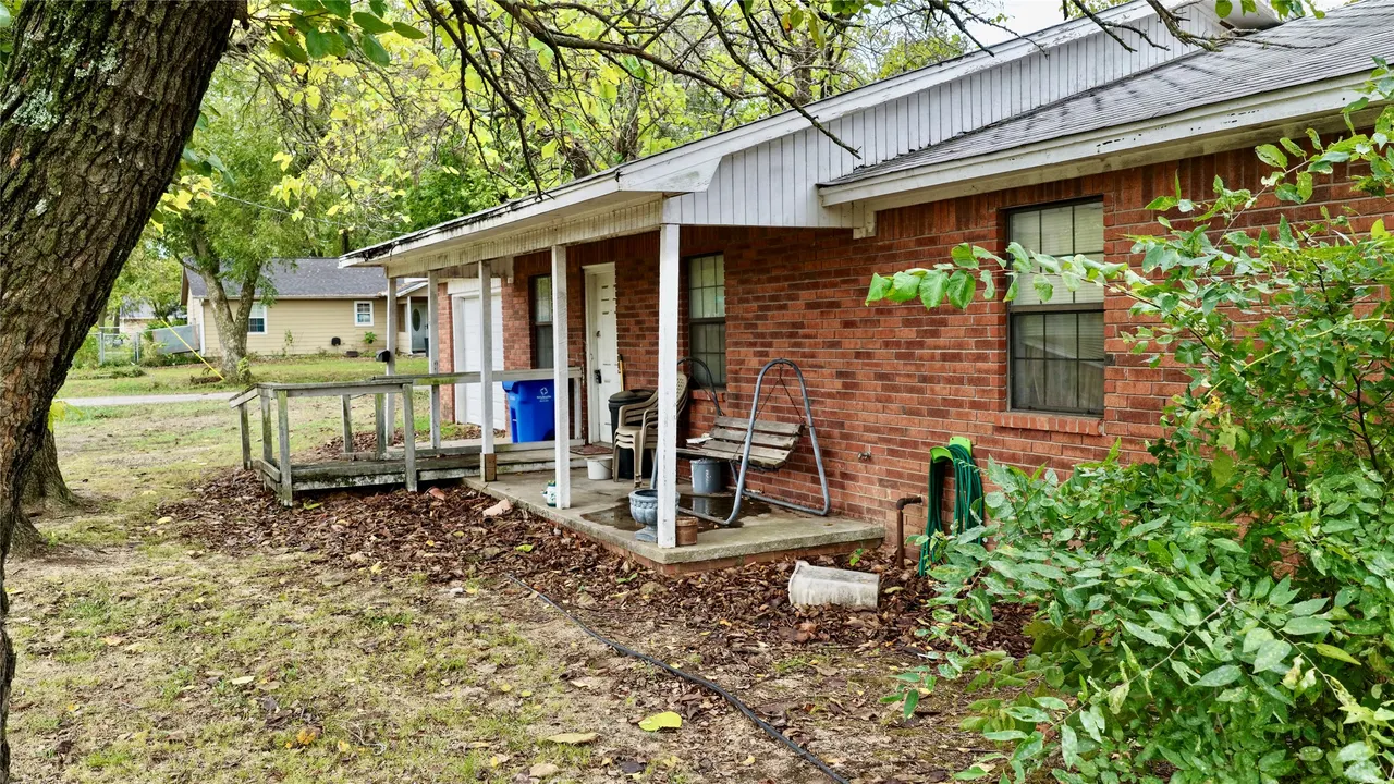 Photo 7 — 602 NW 4th Street, Checotah, OK 74426