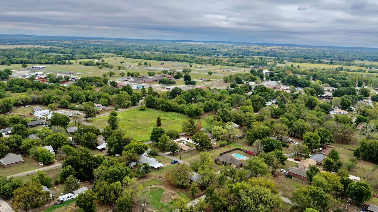 Photo 35 — 602 NW 4th Street, Checotah, OK 74426