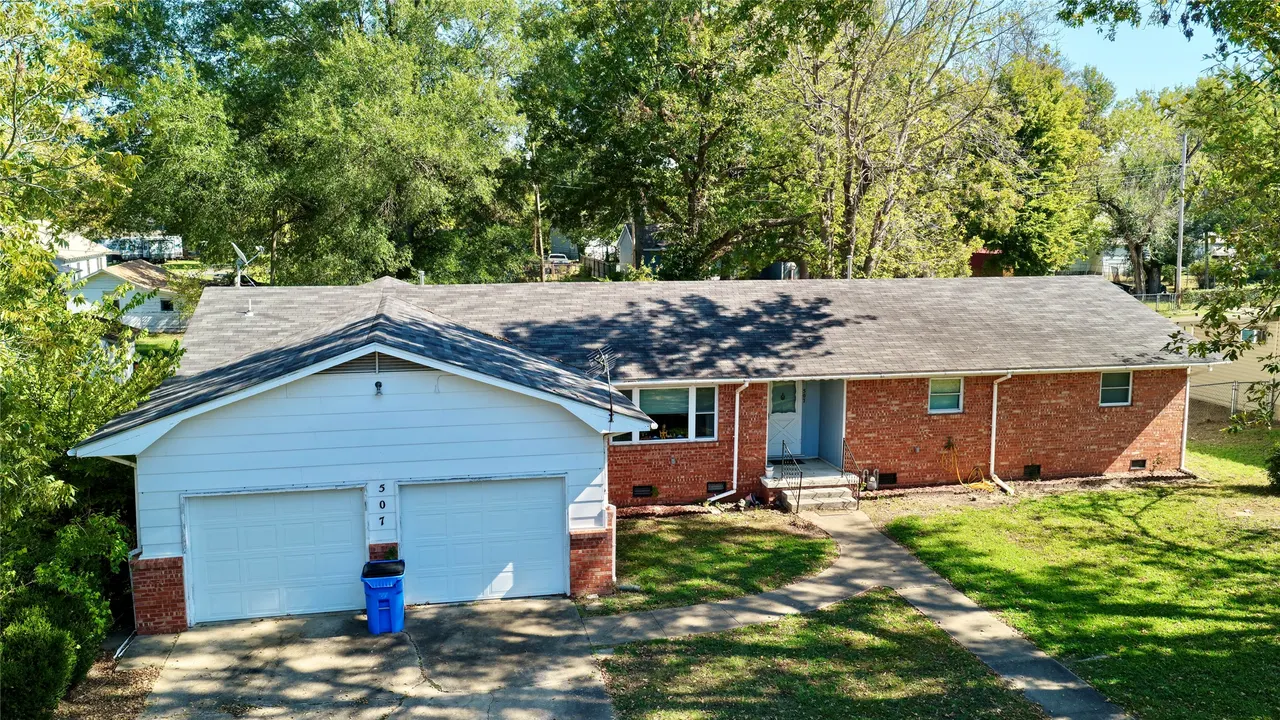 Photo 38 — 507 NW 2nd Street, Checotah, OK 74426