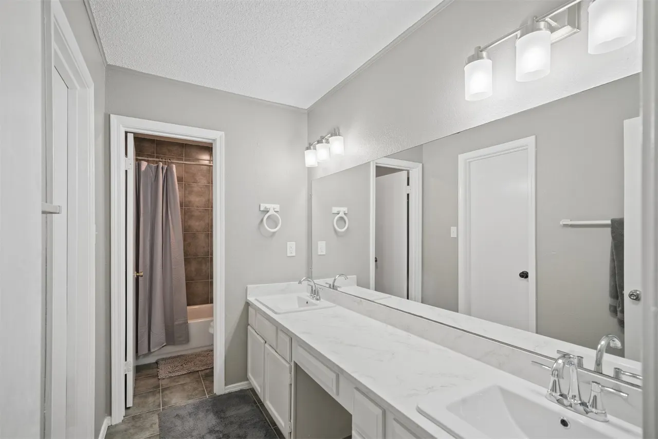 Photo 19 — 14004 S Poplar Street, Glenpool, OK 74033